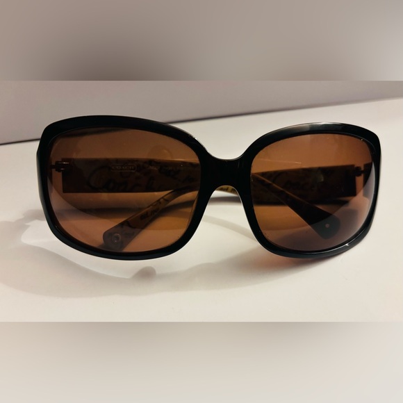 Coach Ginger (S496) Tortoise Sunglasses - Picture 7 of 9